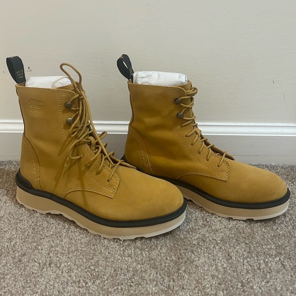 ❄️NWT☔️ Sorel Hi-Line Waterproof Lace Up Boot